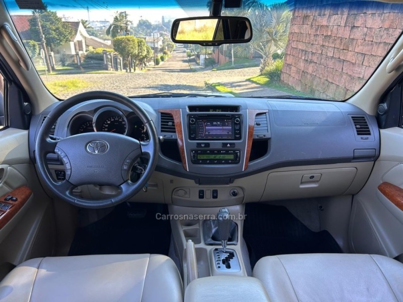 HILUX SW4 3.0 SRV 4X4 16V TURBO INTERCOOLER DIESEL 4P AUTOMÁTICO - 2011 - VENâNCIO AIRES