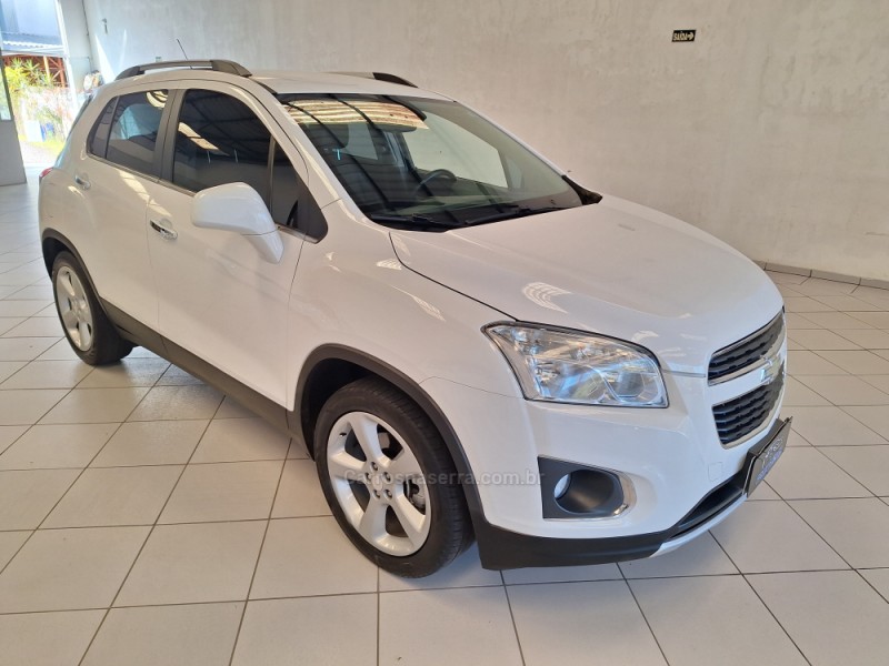 tracker 1.8 mpfi ltz 4x2 16v flex 4p automatico 2015 novo hamburgo