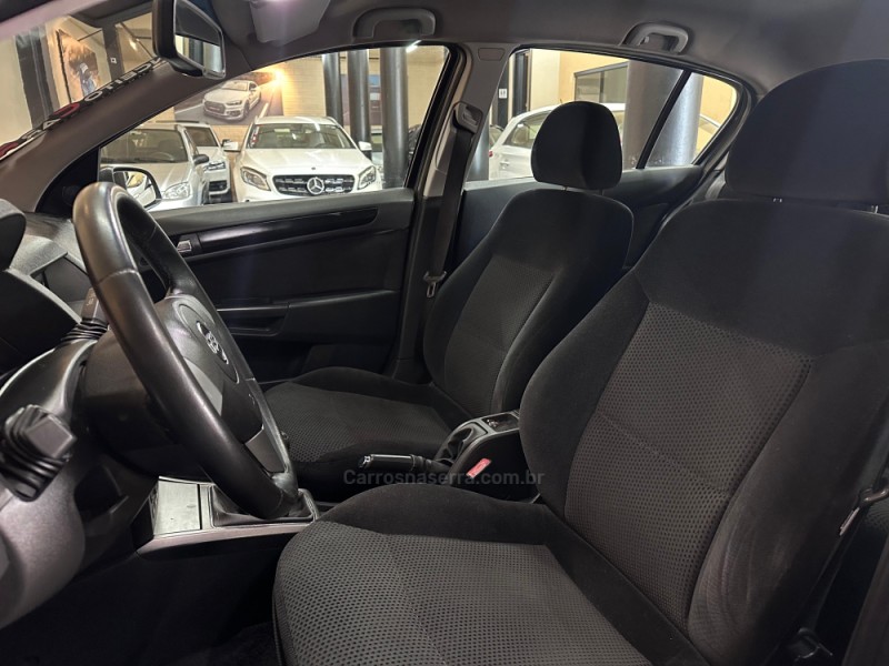 VECTRA 2.0 MPFI GT HATCH 8V FLEX 4P MANUAL - 2008 - NOVO HAMBURGO