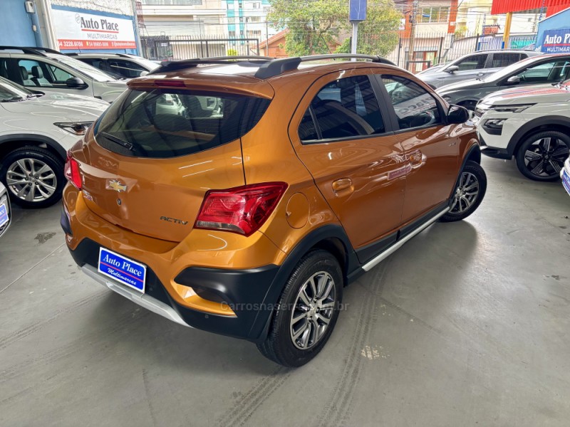 ONIX 1.4 MPFI ACTIV 8V FLEX 4P MANUAL - 2017 - CAXIAS DO SUL