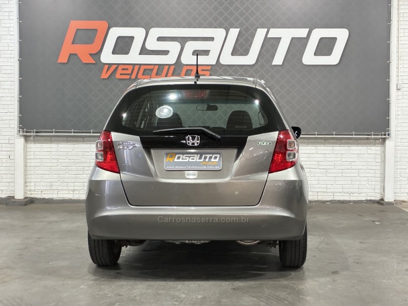 FIT 1.4 LX 16V FLEX 4P AUTOMÁTICO - 2011 - VENâNCIO AIRES