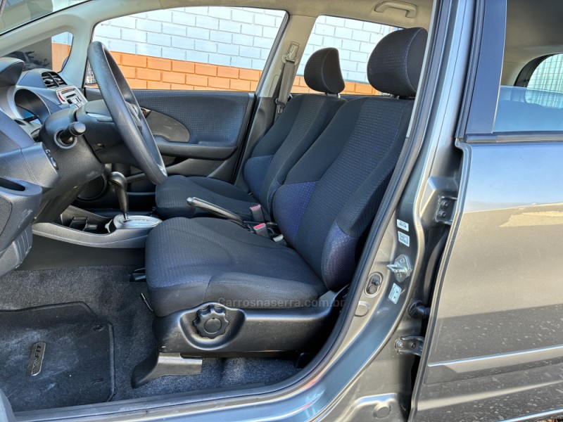 FIT 1.4 LX 16V FLEX 4P AUTOMÁTICO - 2011 - VENâNCIO AIRES