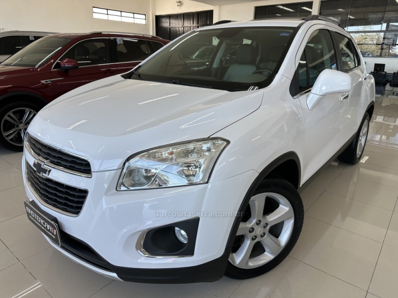 TRACKER 1.8 MPFI LTZ 4X2 16V FLEX 4P AUTOMÁTICO - 2015 - CHARQUEADAS