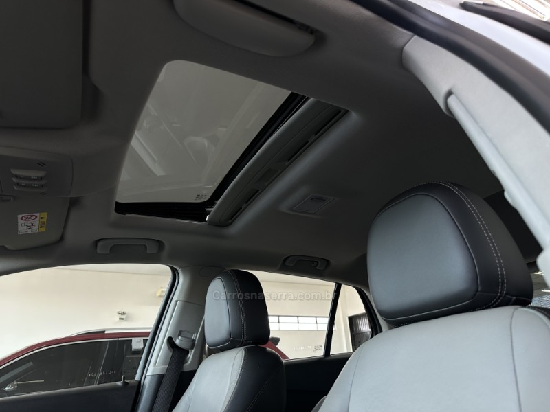 TRACKER 1.8 MPFI LTZ 4X2 16V FLEX 4P AUTOMÁTICO - 2015 - CHARQUEADAS