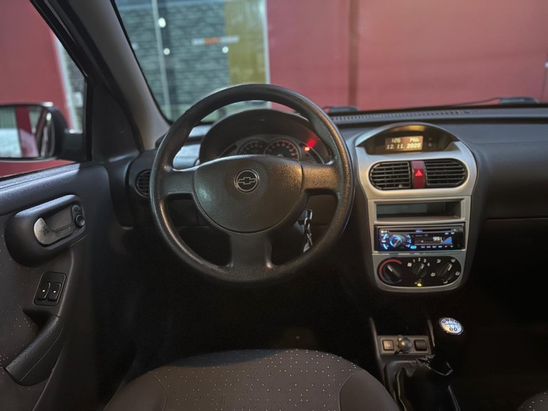 CORSA 1.4 MPFI PREMIUM 8V FLEX 4P MANUAL - 2010 - CAXIAS DO SUL