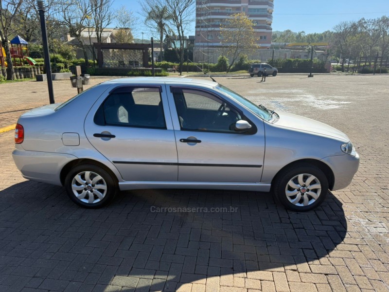 SIENA 1.0 MPI FIRE 8V GASOLINA 4P MANUAL - 2010 - BROCHIER