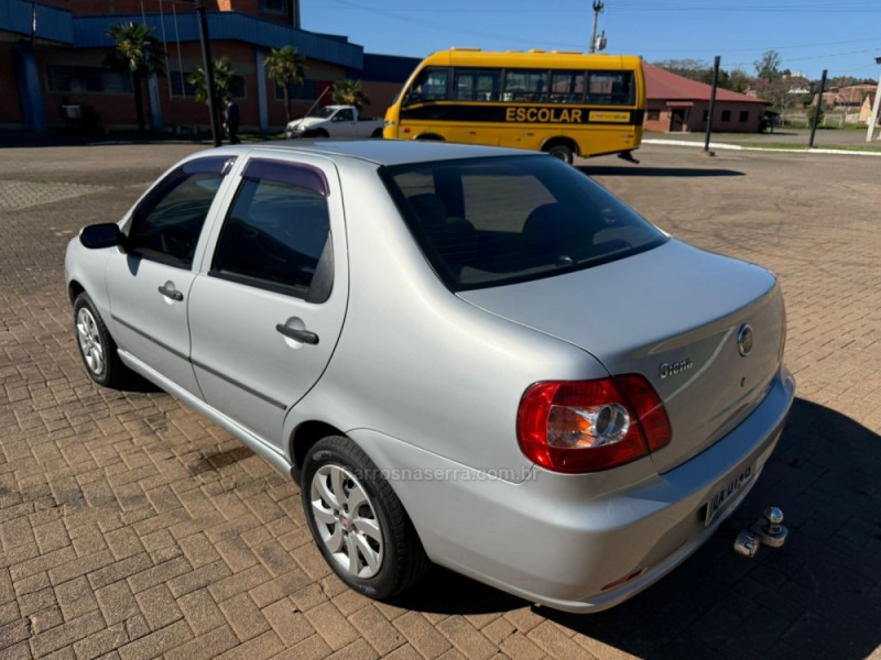 SIENA 1.0 MPI FIRE 8V GASOLINA 4P MANUAL - 2010 - BROCHIER