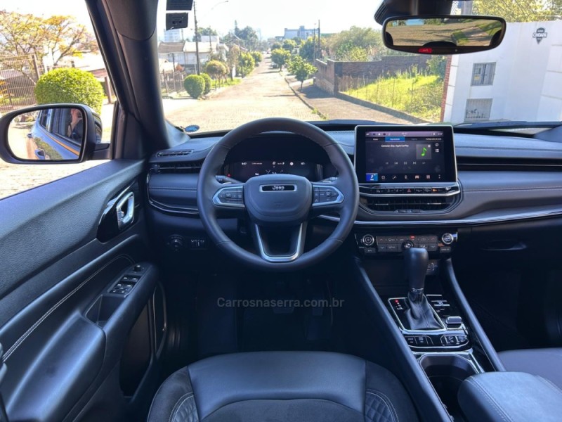 COMPASS 2.0 HURRICANE BLACKHAWK 4X4 TURBO GASOLINA 4P AUTOMÁTICO - 2025 - VENâNCIO AIRES