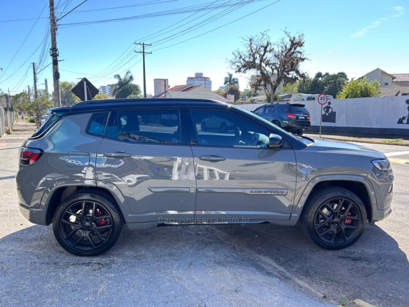 COMPASS 2.0 HURRICANE BLACKHAWK 4X4 TURBO GASOLINA 4P AUTOMÁTICO - 2025 - VENâNCIO AIRES