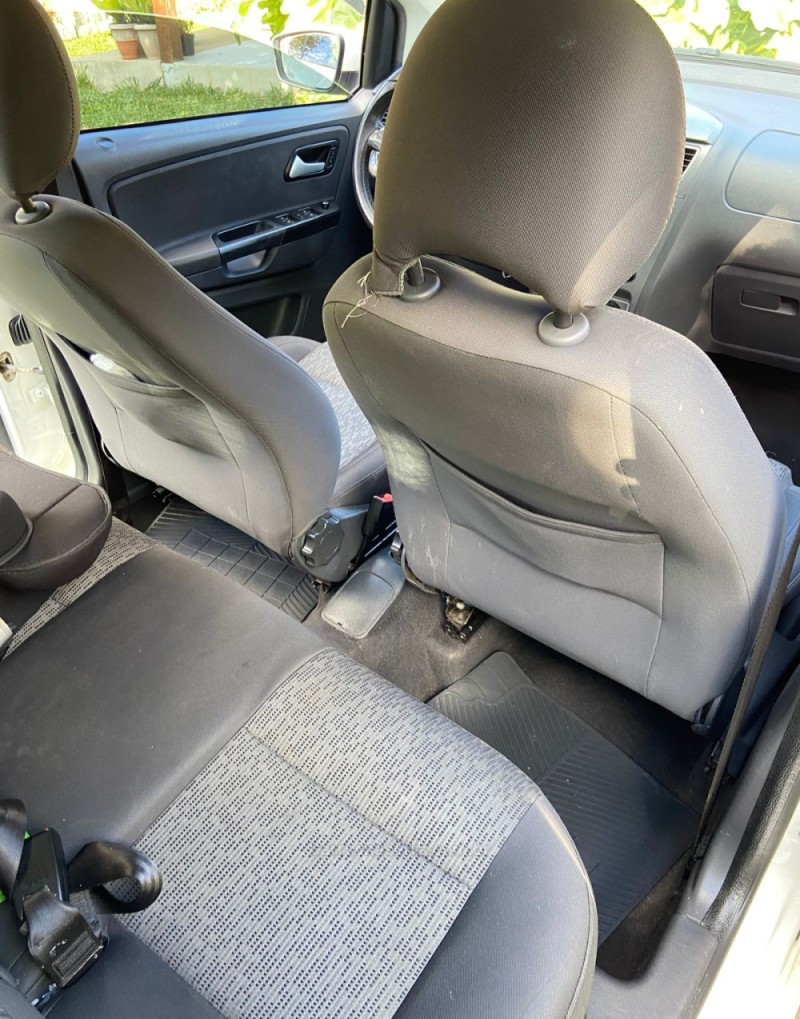 FOX 1.6 MI 8V FLEX 4P AUTOMATIZADO - 2014 - FARROUPILHA