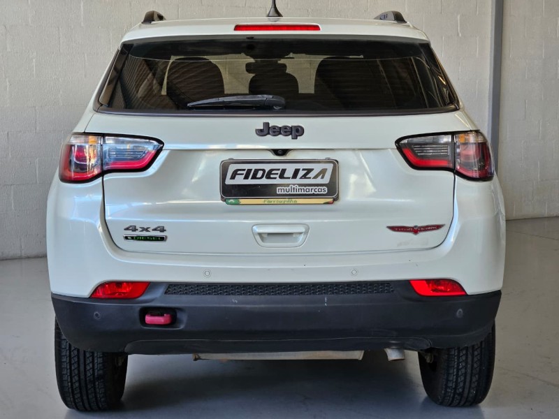 COMPASS 2.0 16V DIESEL TRAILHAWK 4X4 AUTOMÁTICO - 2017 - FARROUPILHA