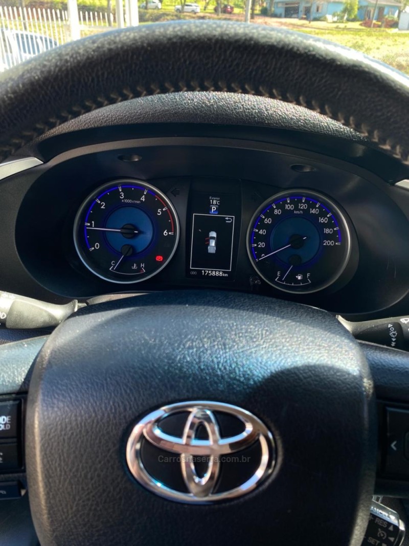 HILUX 2.7 SRV 4X2 CD 16V FLEX 4P AUTOMÁTICO - 2017 - LAJEADO