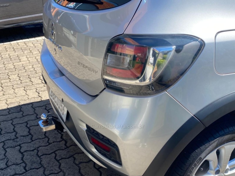 SANDERO 1.6 STEPWAY 16V FLEX 4P MANUAL - 2017 - BENTO GONçALVES