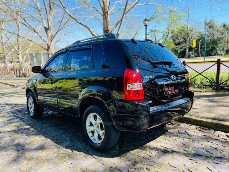 TUCSON 2.0 MPFI GLS 16V 143CV 2WD FLEX 4P AUTOMÁTICO - 2010 - NOVO HAMBURGO