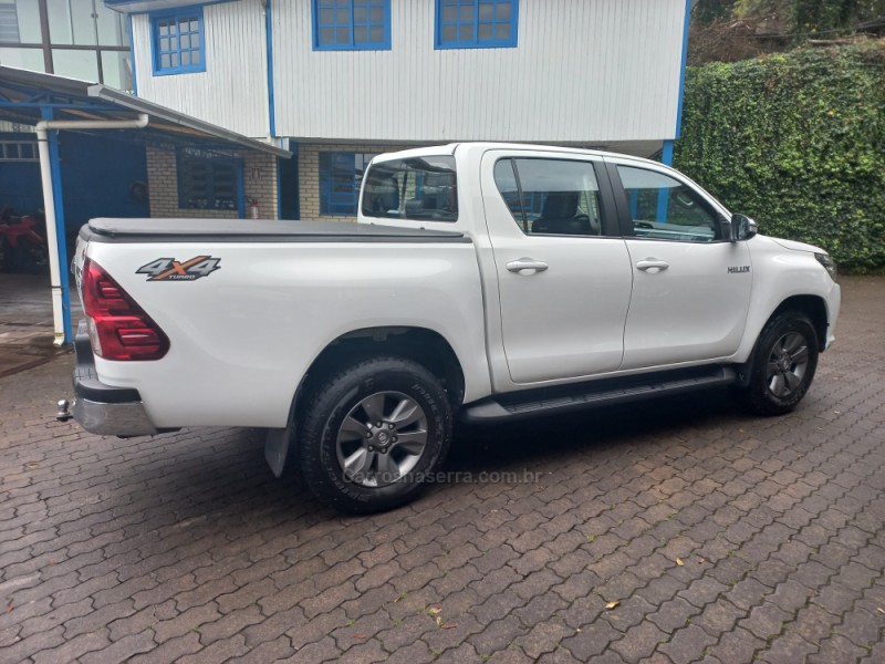 HILUX 2.8 SRV 4X4 CD 16V DIESEL 4P AUTOMÁTICO - 2017 - CAXIAS DO SUL