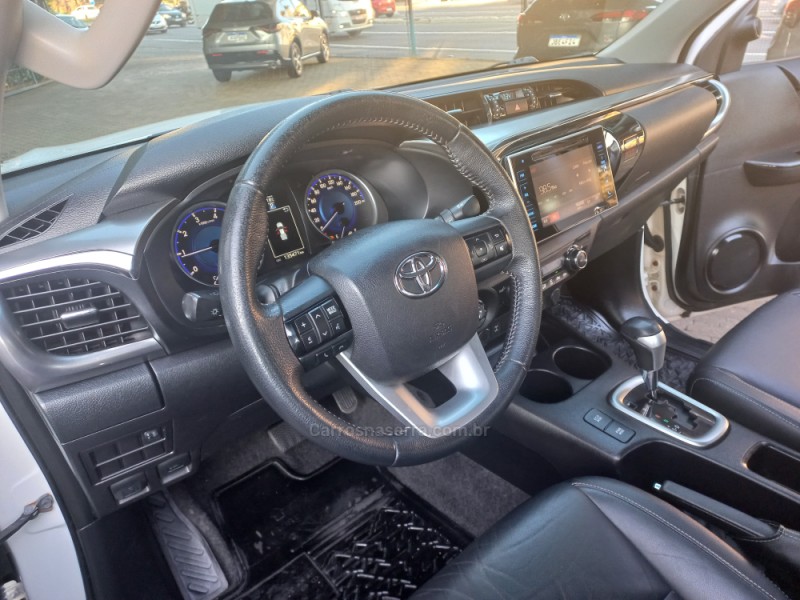 HILUX 2.8 SRV 4X4 CD 16V DIESEL 4P AUTOMÁTICO - 2017 - CAXIAS DO SUL