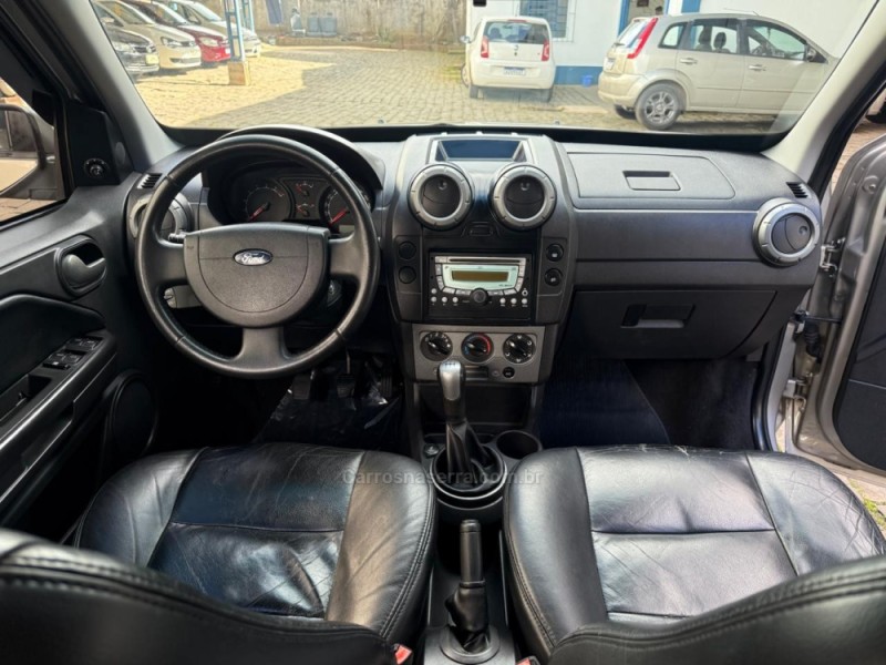 ECOSPORT 1.6 FREESTYLE 8V FLEX 4P MANUAL - 2011 - VACARIA