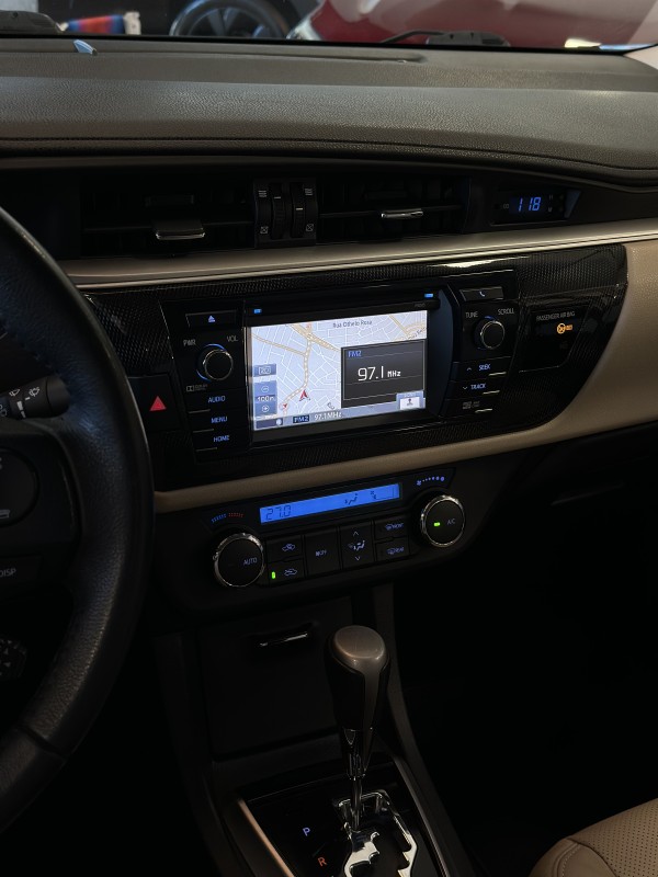 COROLLA 2.0 ALTIS 16V FLEX 4P AUTOMÁTICO - 2016 - CAXIAS DO SUL