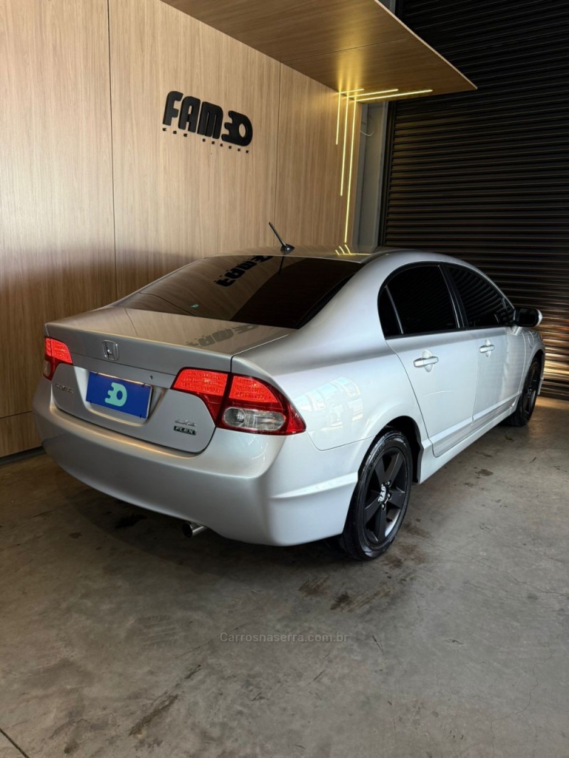 CIVIC 1.8 LXS 16V FLEX 4P AUTOMÁTICO - 2010 - LAJEADO