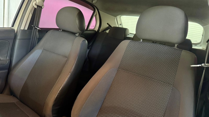 GOL 1.0 MI TRENDLINE 8V FLEX 4P MANUAL - 2015 - ESTâNCIA VELHA