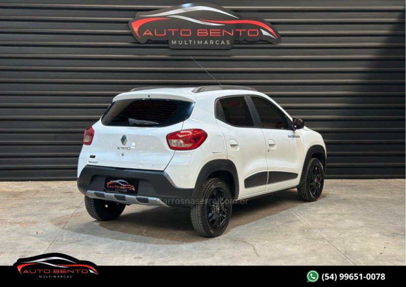 KWID 1.0 12V OUTSIDER FLEX 4P MANUAL - 2020 - BENTO GONçALVES