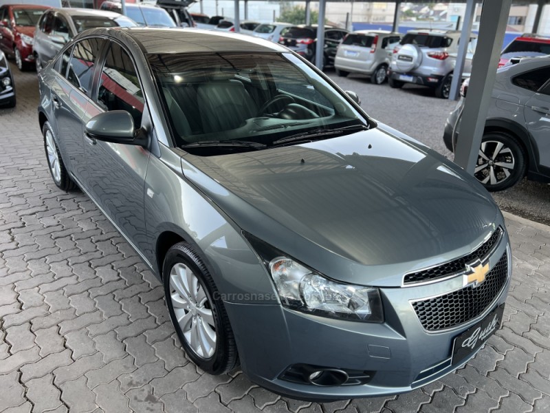 CRUZE 1.8 LTZ 16V FLEX 4P AUTOMÁTICO - 2013 - BOM PRINCíPIO
