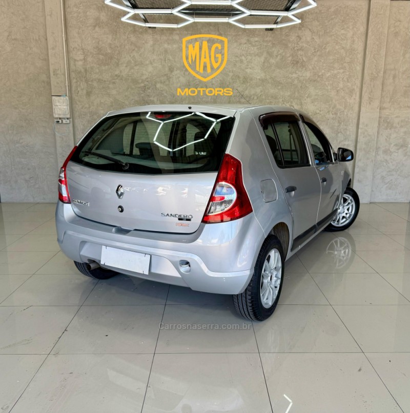 SANDERO 1.6 EXPRESSION 16V FLEX 4P MANUAL - 2010 - CAXIAS DO SUL