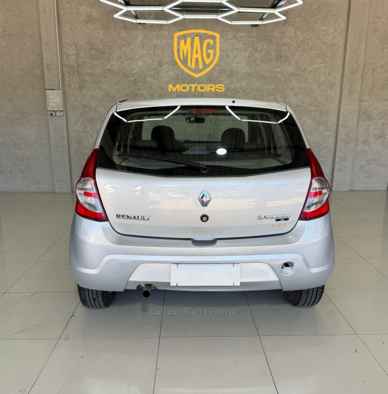 SANDERO 1.6 EXPRESSION 16V FLEX 4P MANUAL - 2010 - CAXIAS DO SUL