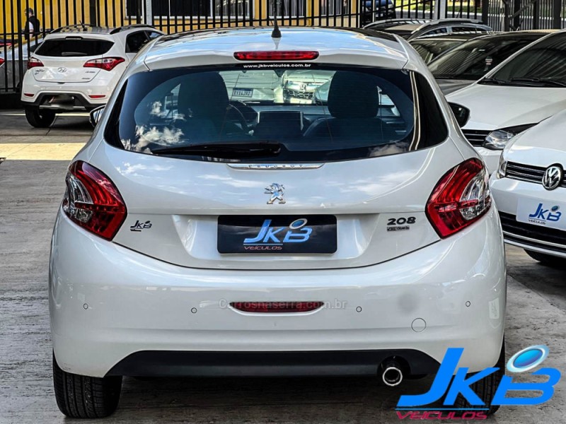 208 1.6 GRIFFE 16V FLEX 4P MANUAL - 2016 - NOVO HAMBURGO