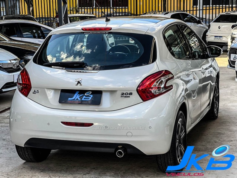 208 1.6 GRIFFE 16V FLEX 4P MANUAL - 2016 - NOVO HAMBURGO