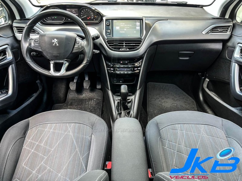208 1.6 GRIFFE 16V FLEX 4P MANUAL - 2016 - NOVO HAMBURGO