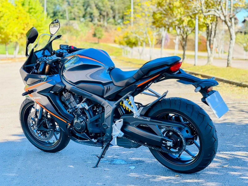 CBR 650R  - 2021 - BENTO GONçALVES