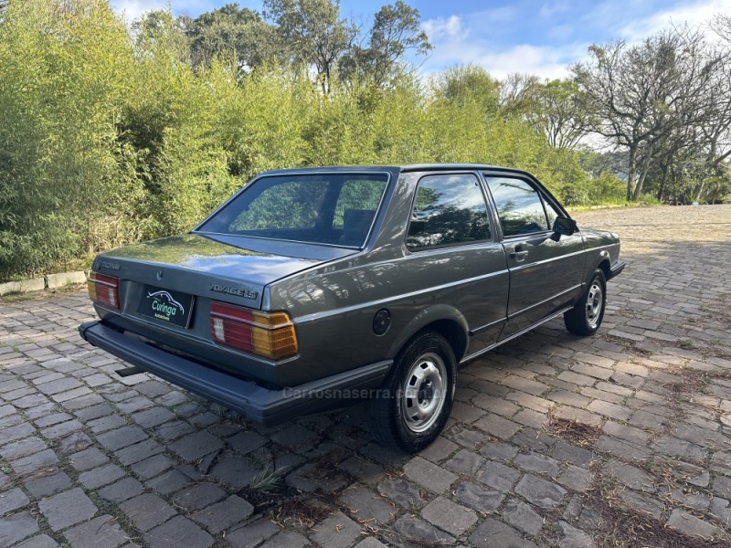 VOYAGE 1.6 LS 8V GASOLINA 2P MANUAL - 1985 - NOVA PRATA