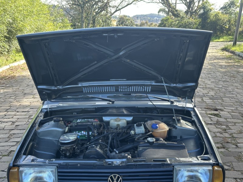 VOYAGE 1.6 LS 8V GASOLINA 2P MANUAL - 1985 - NOVA PRATA