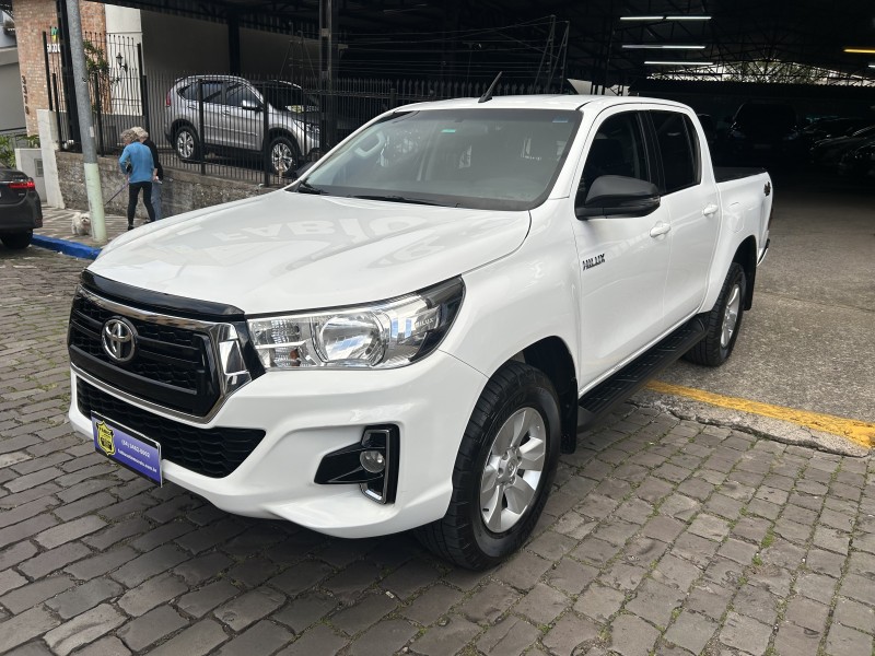 HILUX 2.8 SR 4X4 CD 16V DIESEL 4P AUTOMÁTICO - 2020 - GARIBALDI