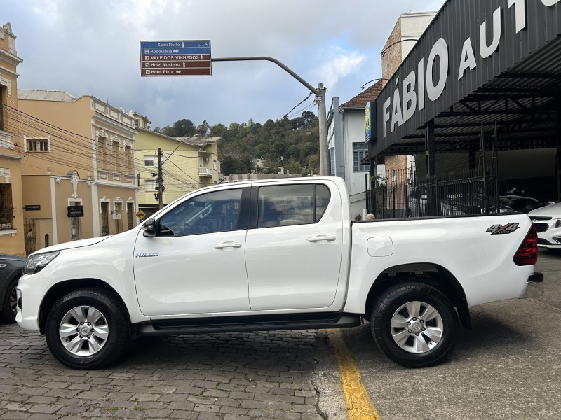 HILUX 2.8 SR 4X4 CD 16V DIESEL 4P AUTOMÁTICO