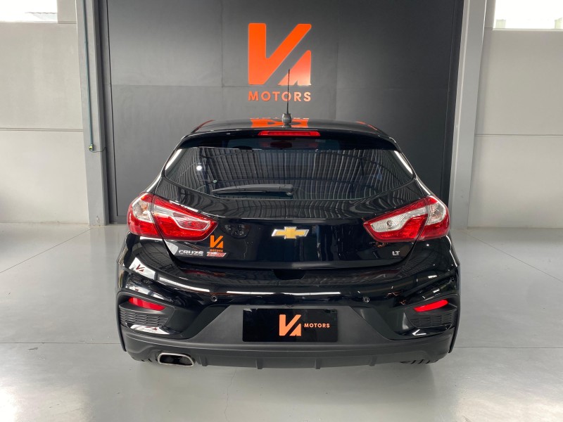 CRUZE 1.4 TURBO LT SPORT6 16V FLEX 4P AUTOMÁTICO - 2018 - CARLOS BARBOSA