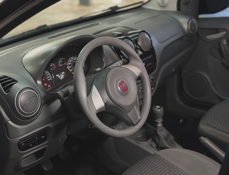 PALIO 1.4 EVO ATTRACTIVE ITALIA 8V FLEX 5P MANUAL - 2013 - MUçUM