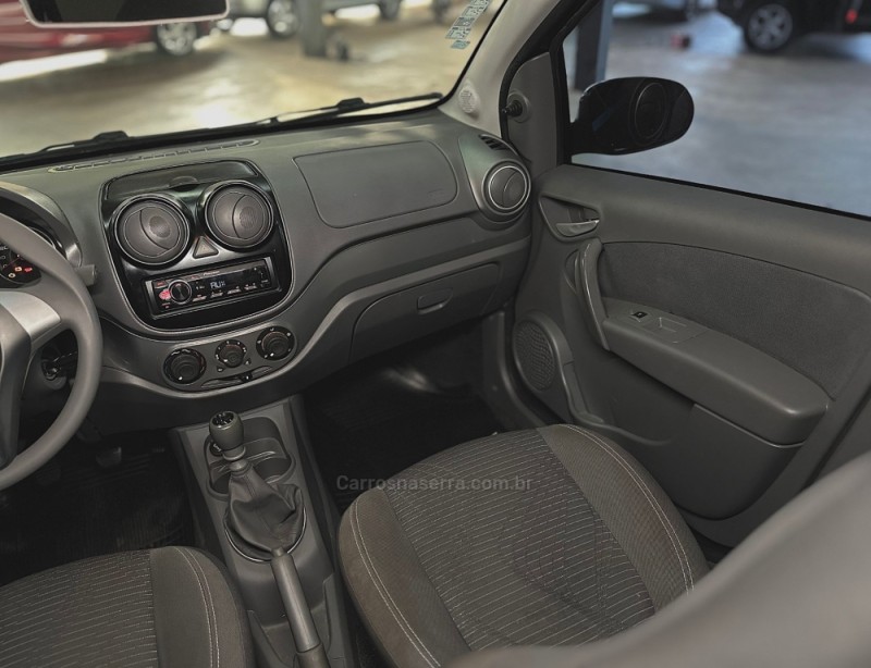PALIO 1.4 EVO ATTRACTIVE ITALIA 8V FLEX 5P MANUAL - 2013 - MUçUM
