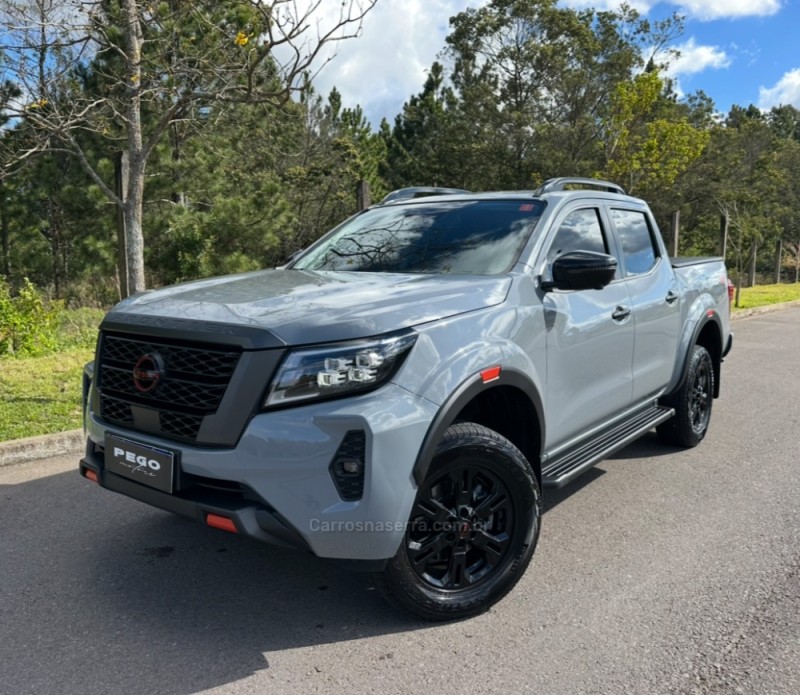 FRONTIER 2.3 PRO4X 4X4 CD BI-TURBO DIESEL 4P AUTOMÁTICO