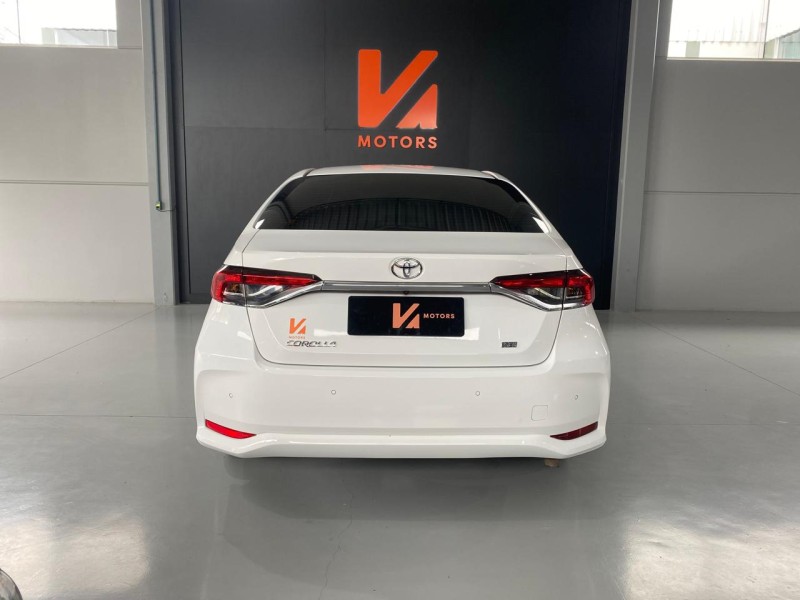 COROLLA 2.0 XEI 16V FLEX 4P AUTOMÁTICO - 2023 - CARLOS BARBOSA