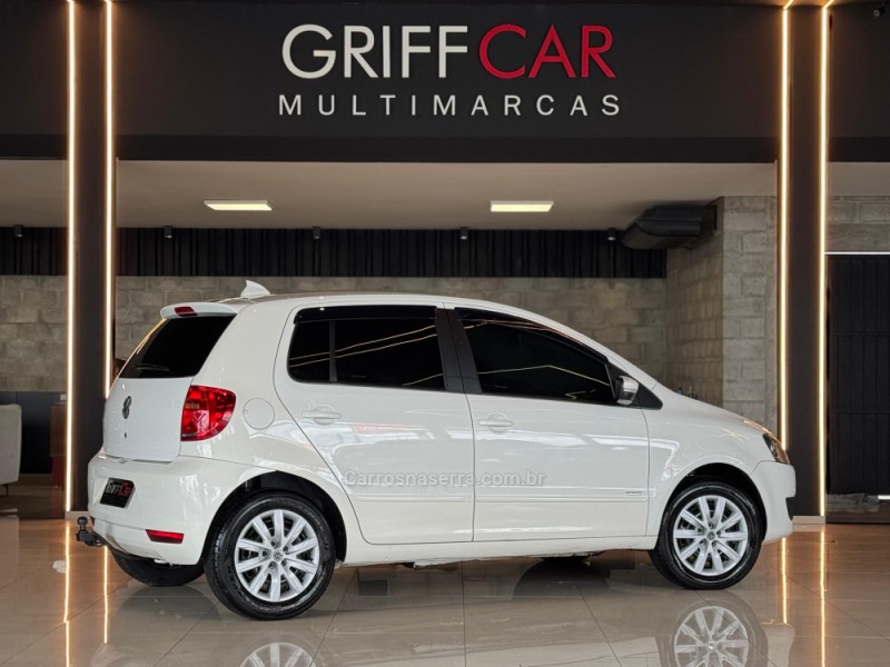 FOX 1.0 MI 8V FLEX 4P MANUAL - 2014 - DOIS IRMãOS