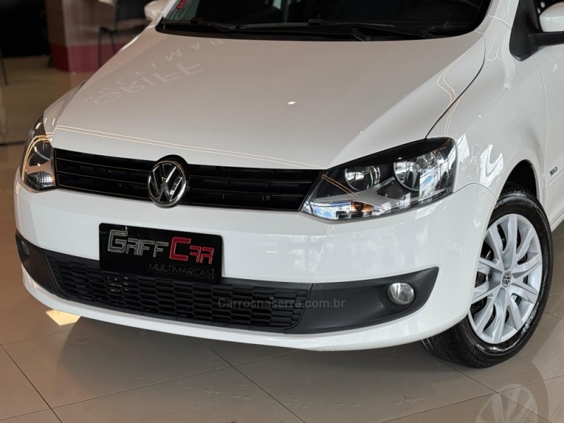 FOX 1.0 MI 8V FLEX 4P MANUAL - 2014 - DOIS IRMãOS