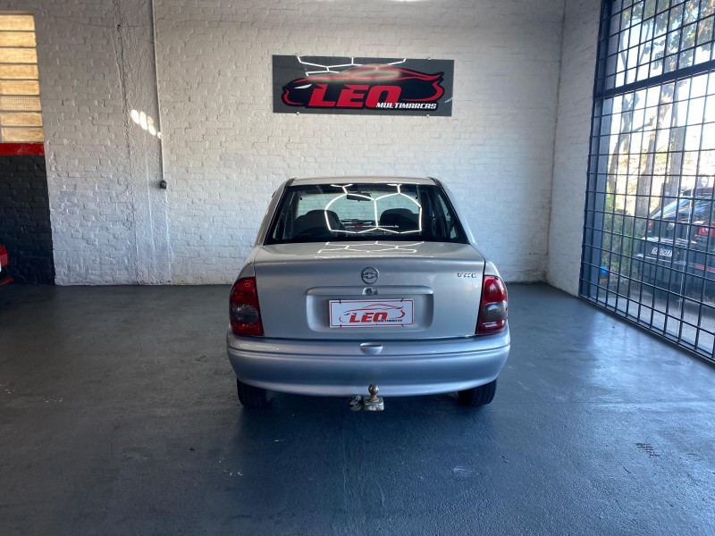 CORSA 1.0 MPFI CLASSIC SEDAN 8V GASOLINA 4P MANUAL - 2004 - CAXIAS DO SUL