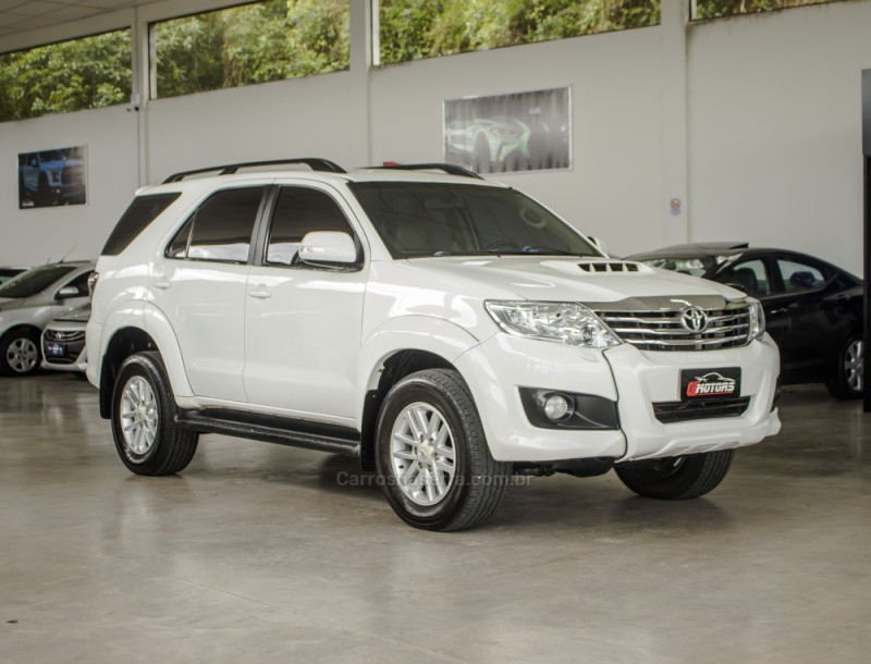 hilux sw4 3.0 srv 4x4 16v turbo intercooler diesel 4p automatico 2013 novo hamburgo