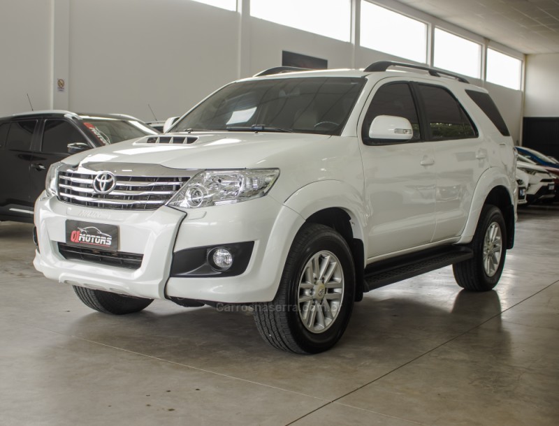 HILUX SW4 3.0 SRV 4X4 16V TURBO INTERCOOLER DIESEL 4P AUTOMÁTICO - 2013 - NOVO HAMBURGO