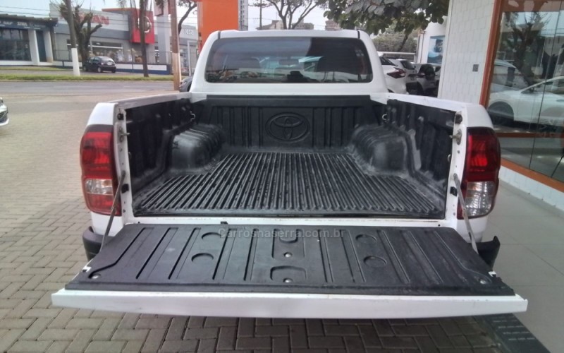 HILUX 2.8 4X4 CD 8V DIESEL 4P MANUAL - 2024 - CARLOS BARBOSA