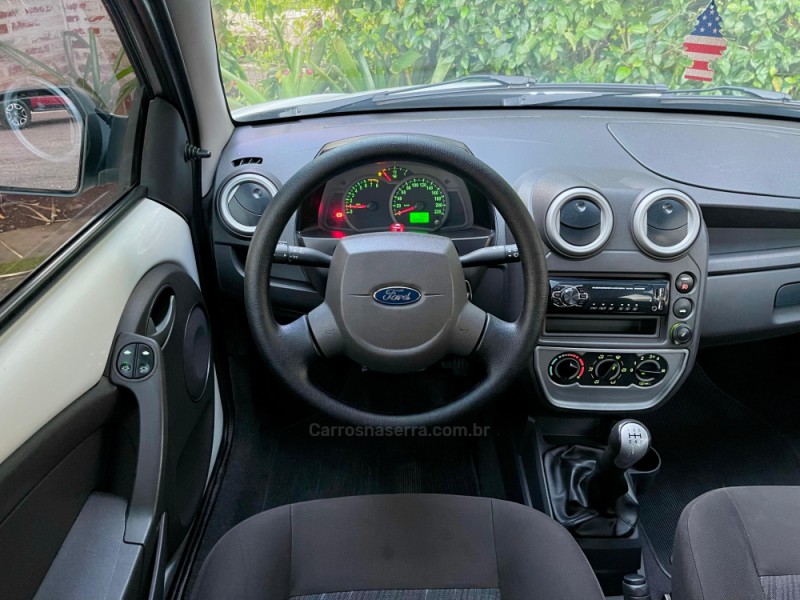KA 1.0 I 8V GASOLINA 2P MANUAL - 2011 - ROLANTE