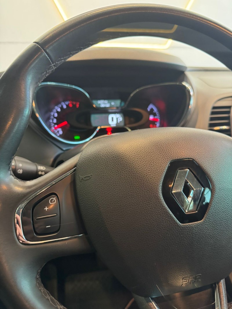 CAPTUR 1.6 LIFE 16V FLEX 4P AUTOMÁTICO - 2019 - CAXIAS DO SUL