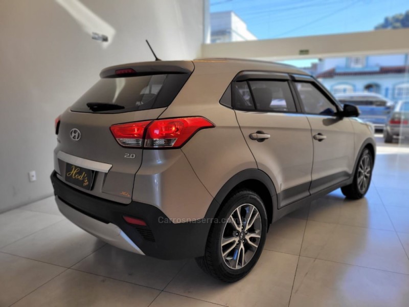 CRETA  - 2017 - CANELA